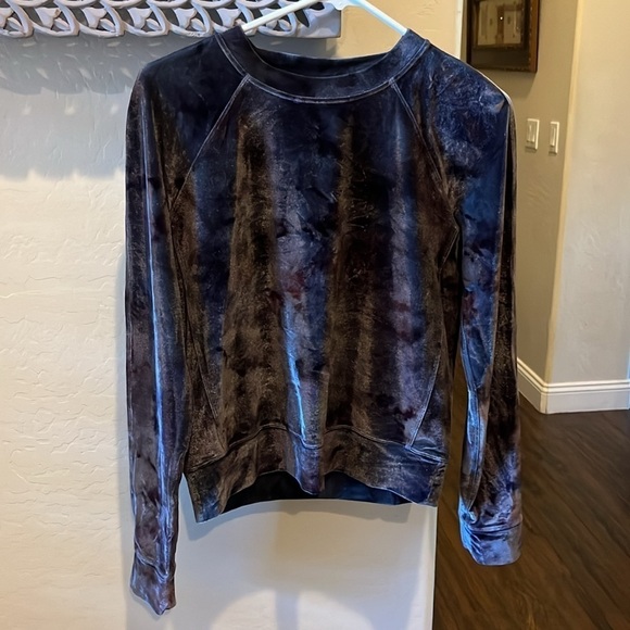 NWOT LULULEMON Velour Warm Down Crew! - Picture 5 of 6